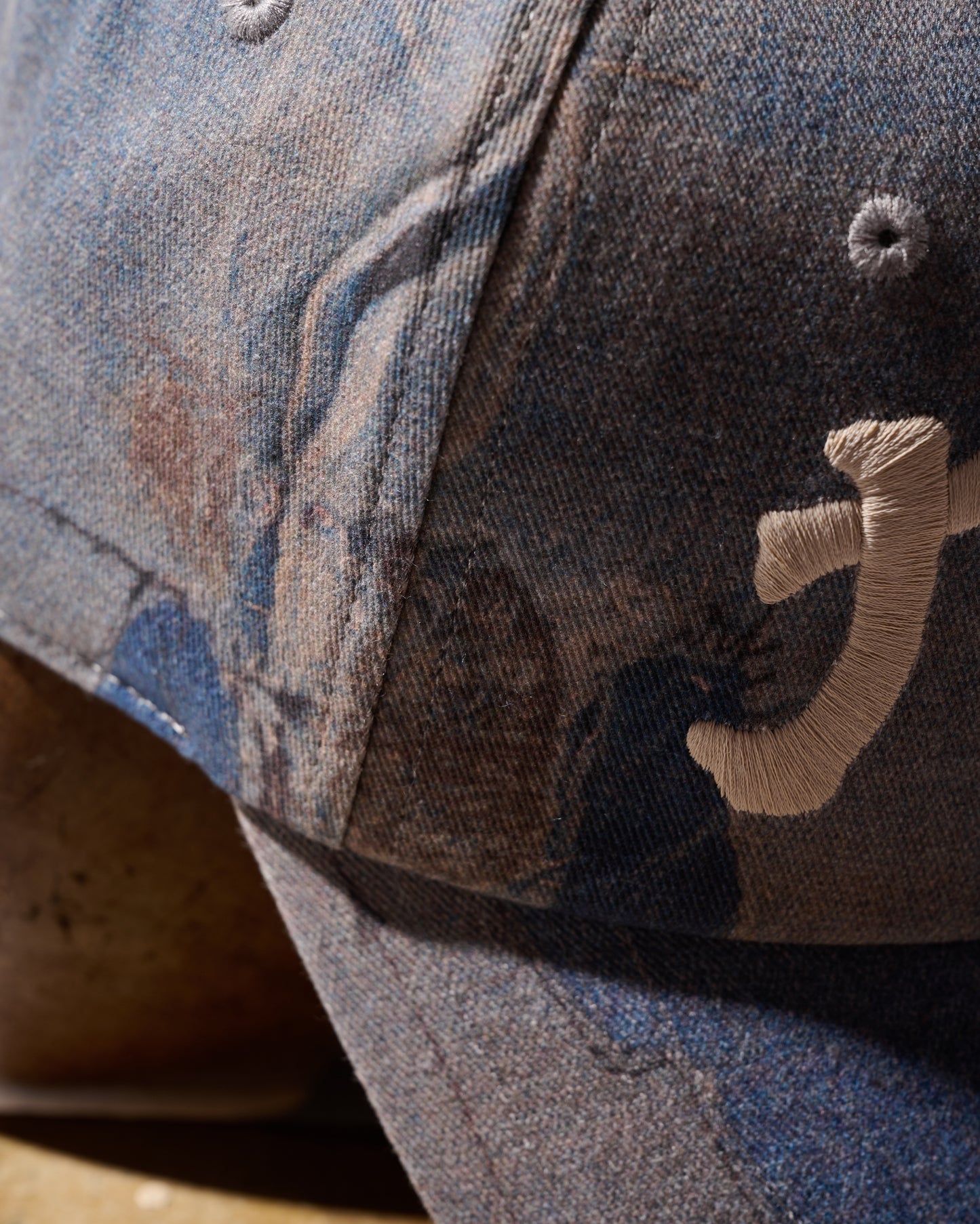 [PRE-ORDER] UNREAL USN DENIM KOWLOON SIX PANEL CAP