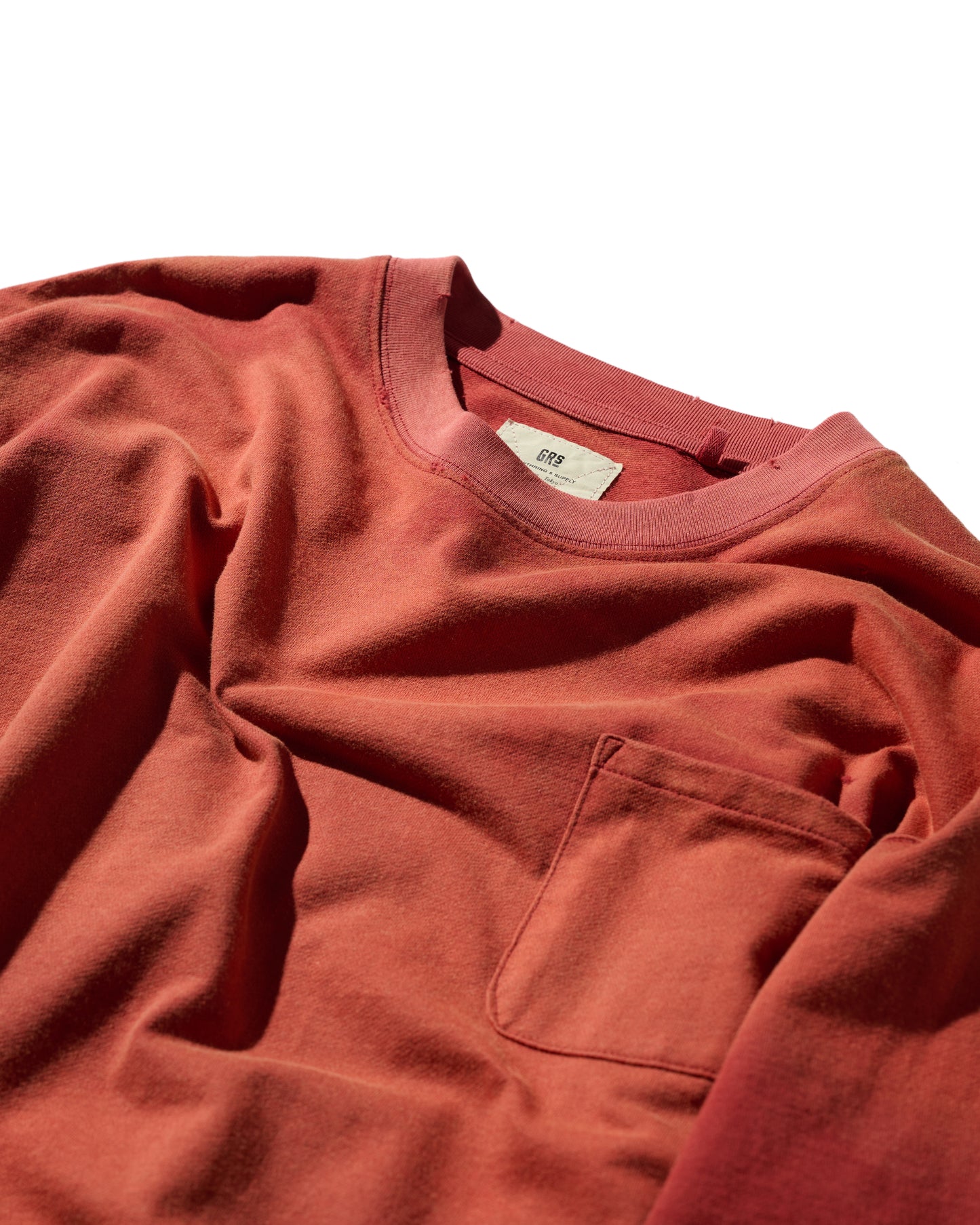 GRS SUN FADED S/S POCKET TEE / BURGANDY