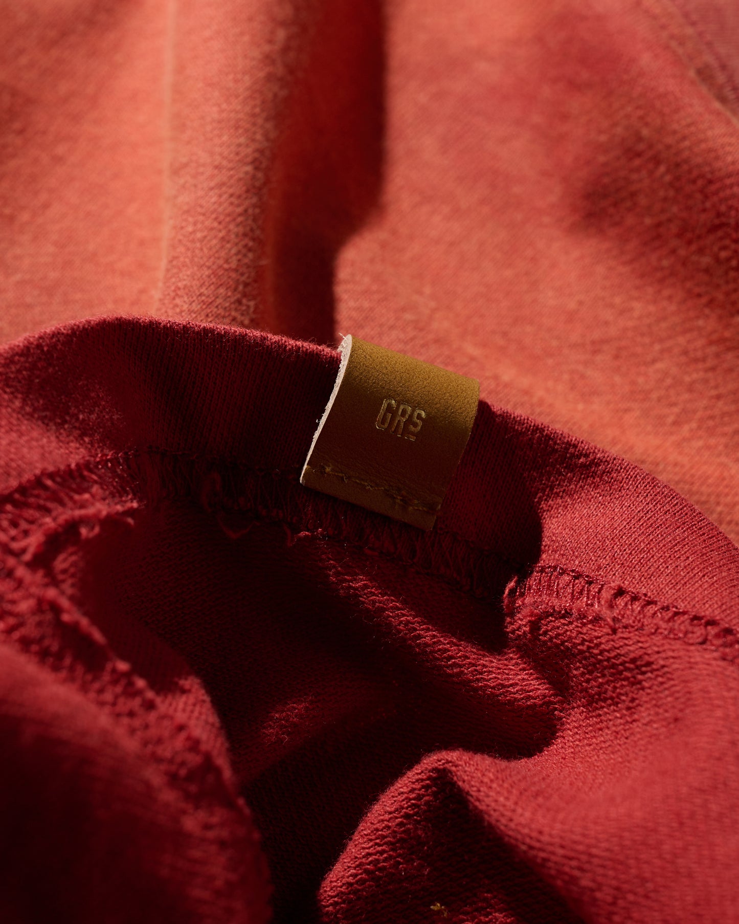 GRS SUN FADED S/S POCKET TEE / BURGANDY