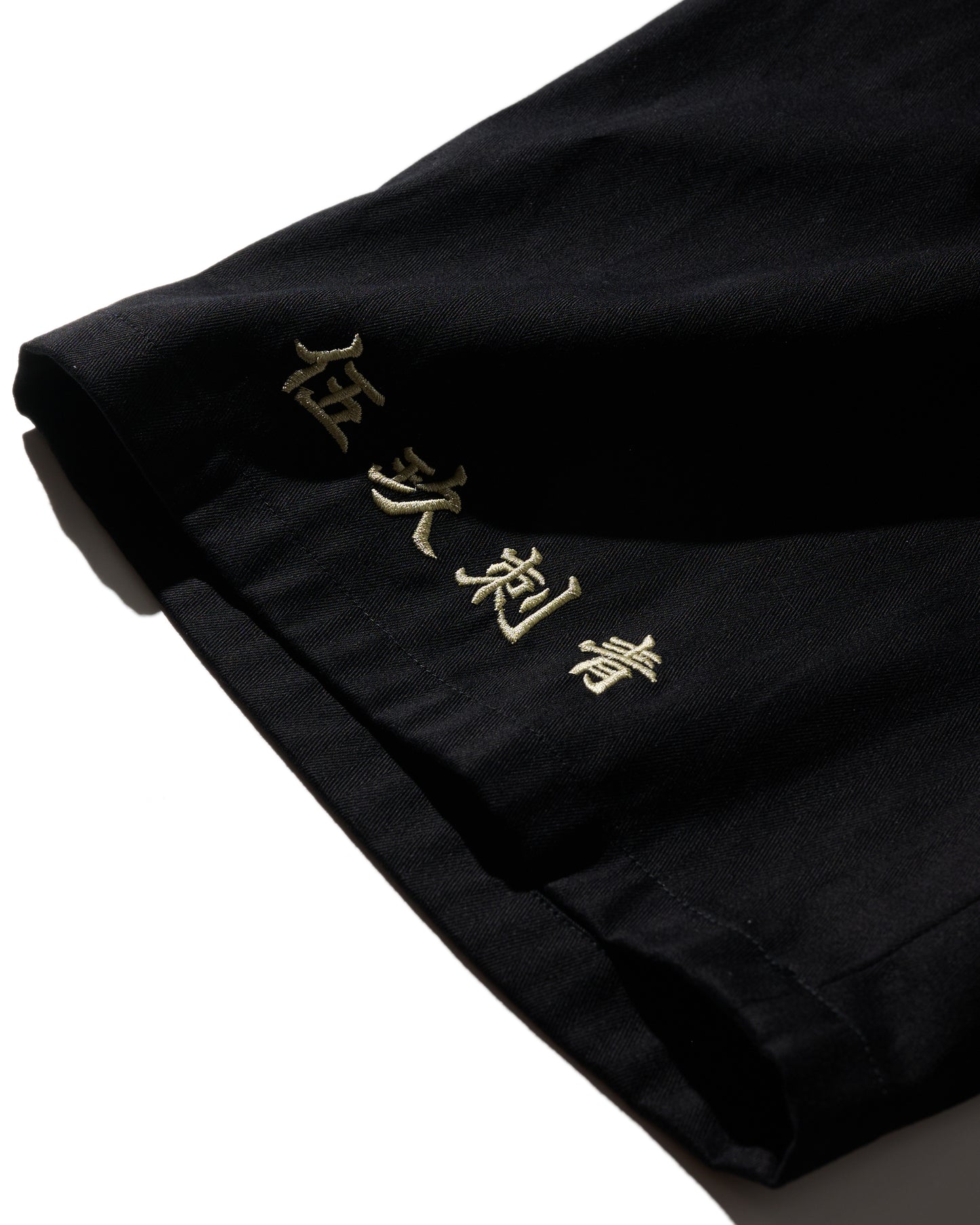 GRS X 59TATTOO EMBROIDERY SHORTS / BLACK