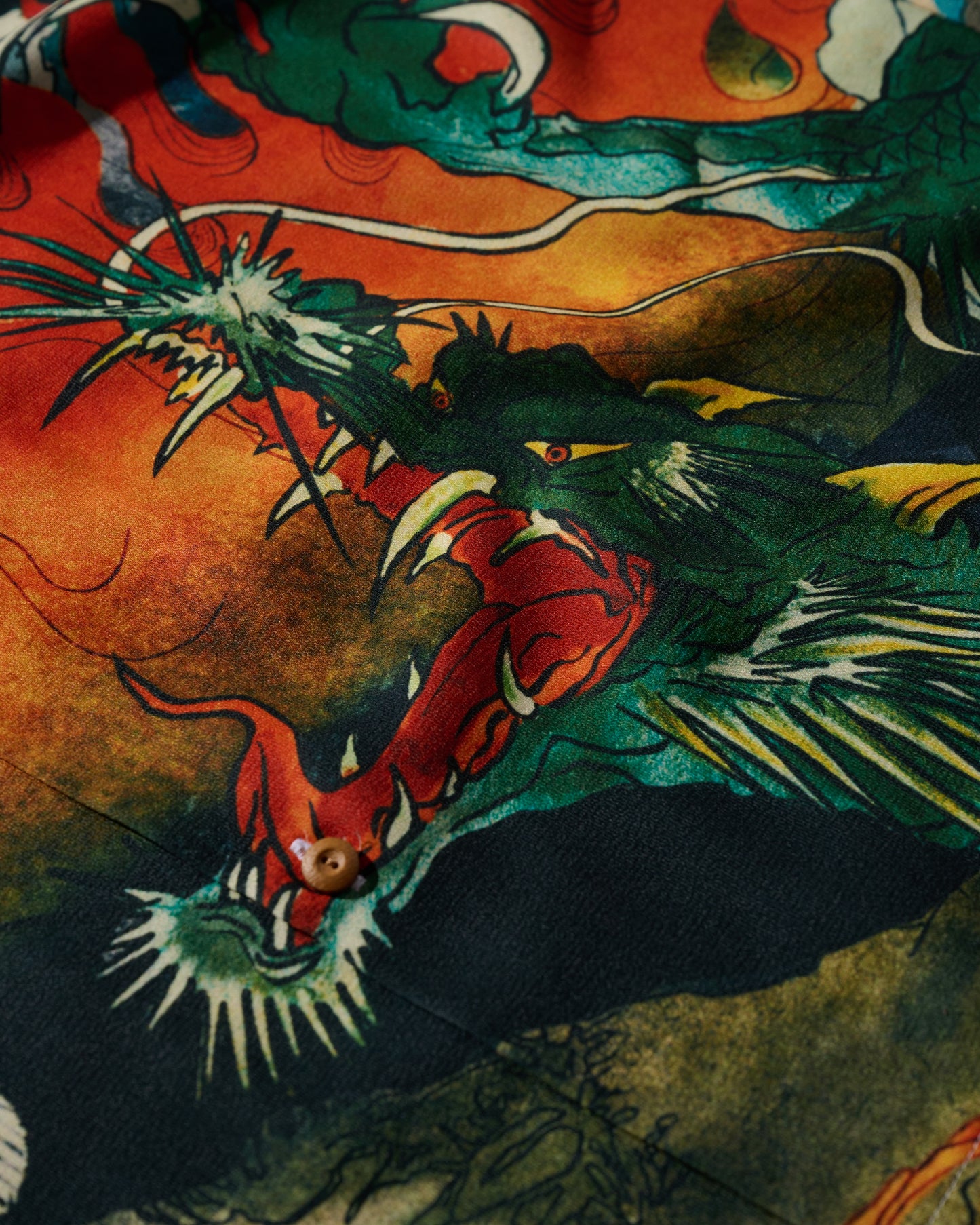 DOWNHILL TIGER & DRAGON" OVERPRINT CREPE SHIRT / ORIGIN