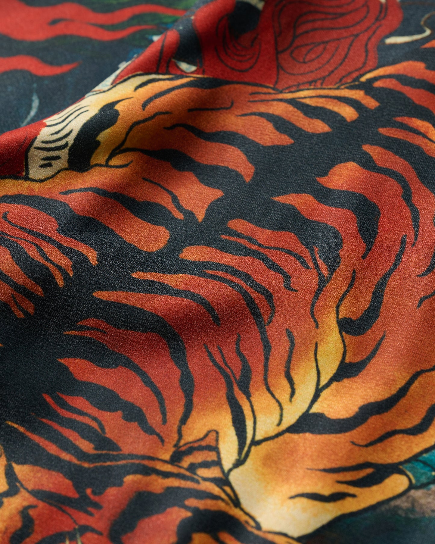 DOWNHILL TIGER & DRAGON" OVERPRINT CREPE SHIRT / ORIGIN