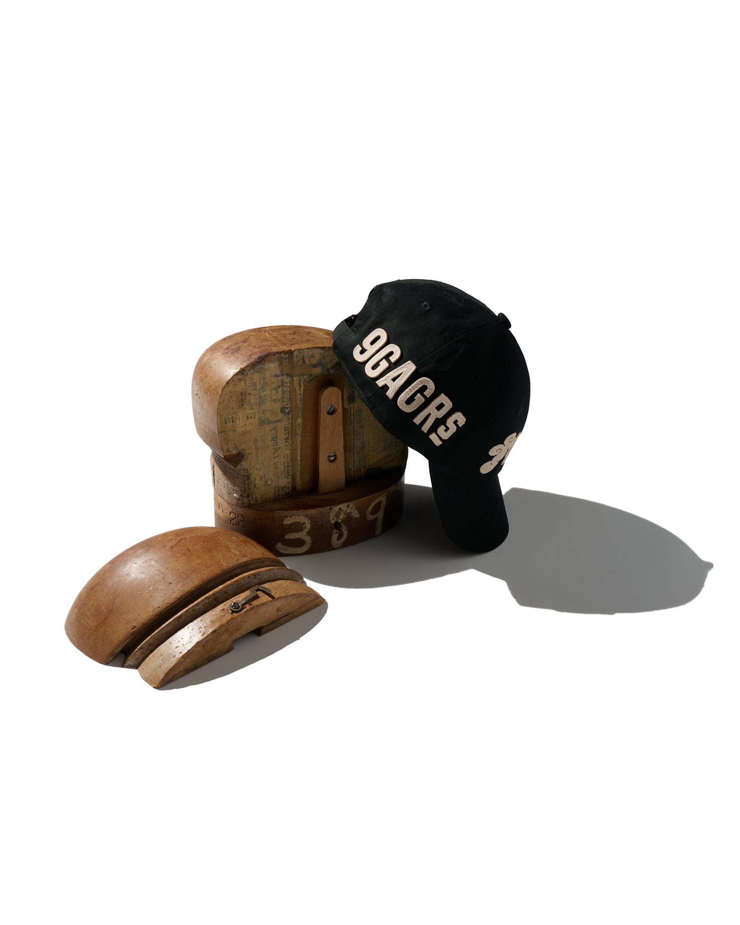 9GAG x GRS crew cap - Kowloon cap
