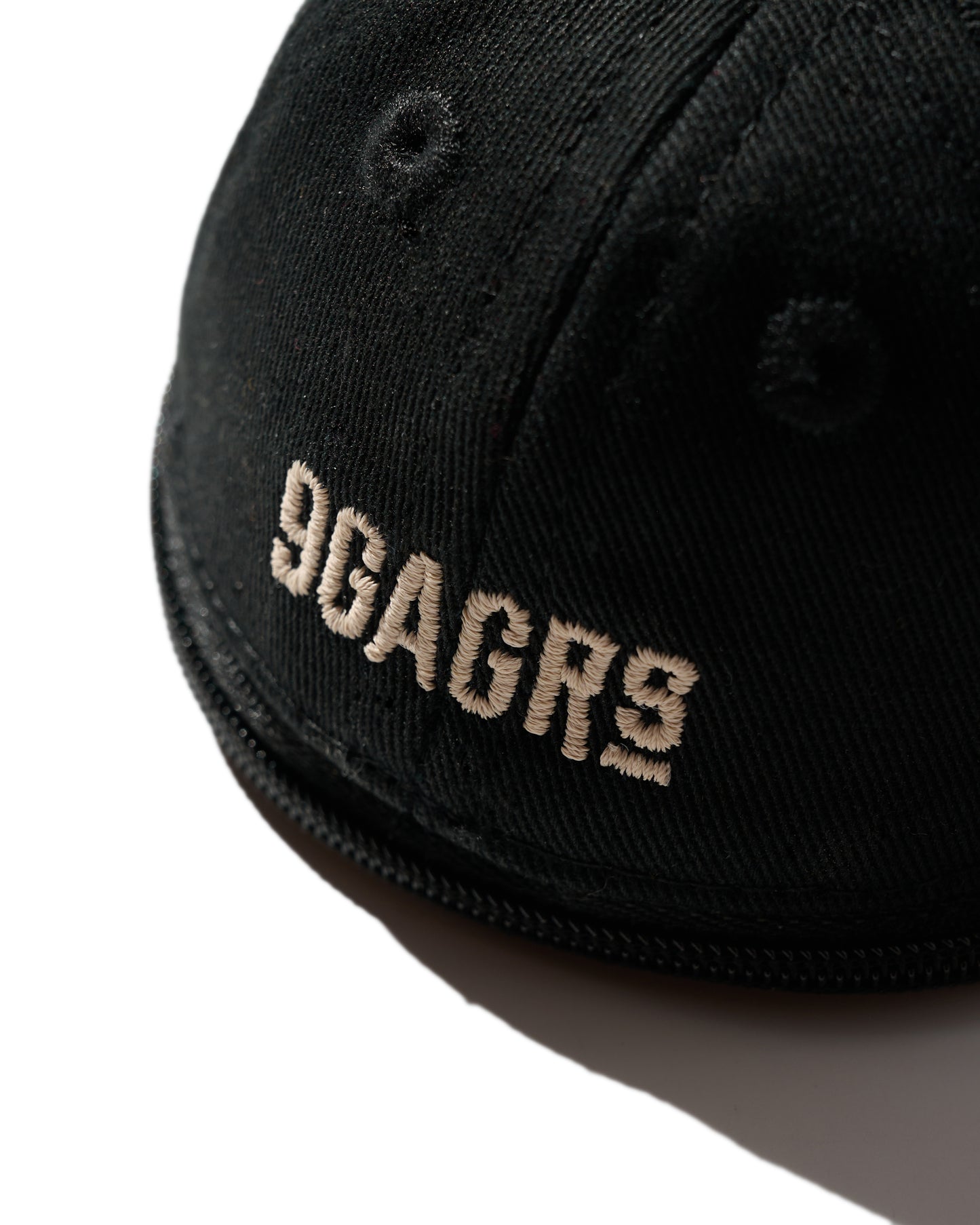 9GAG x GRS mini pouch