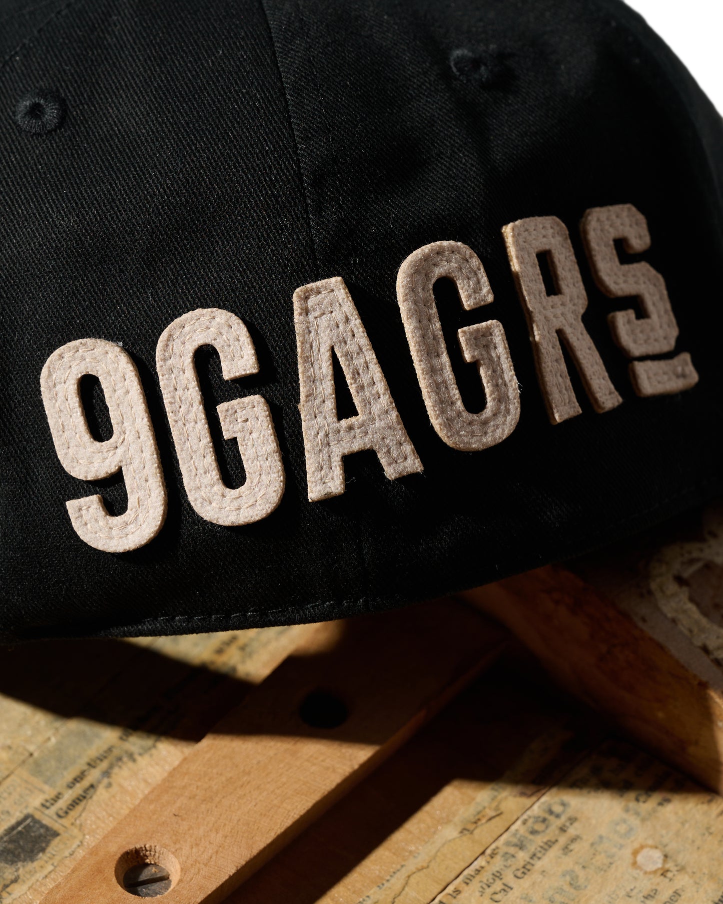 9GAG x GRS crew cap - Icon Cap
