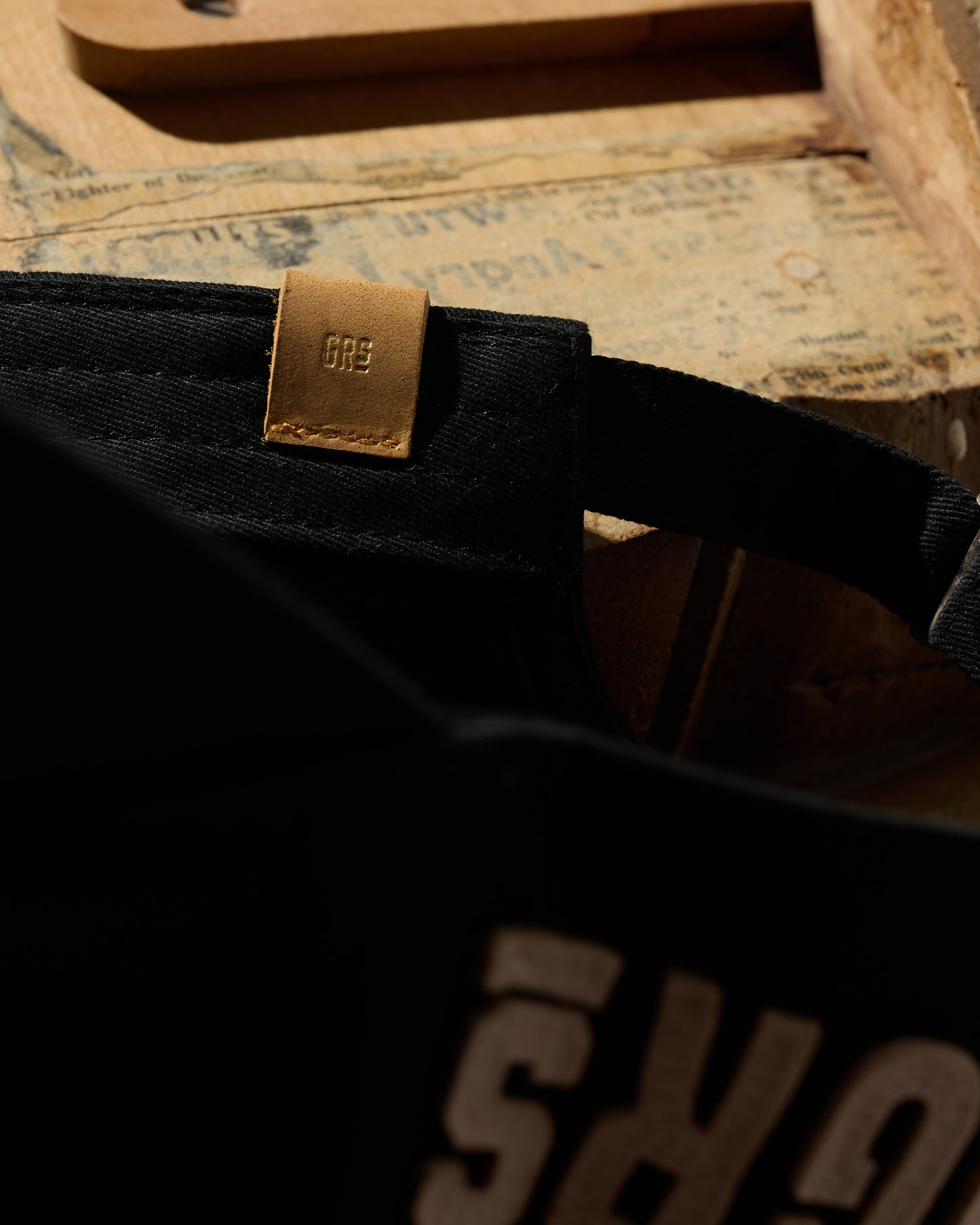 9GAG x GRS crew cap - Icon Cap