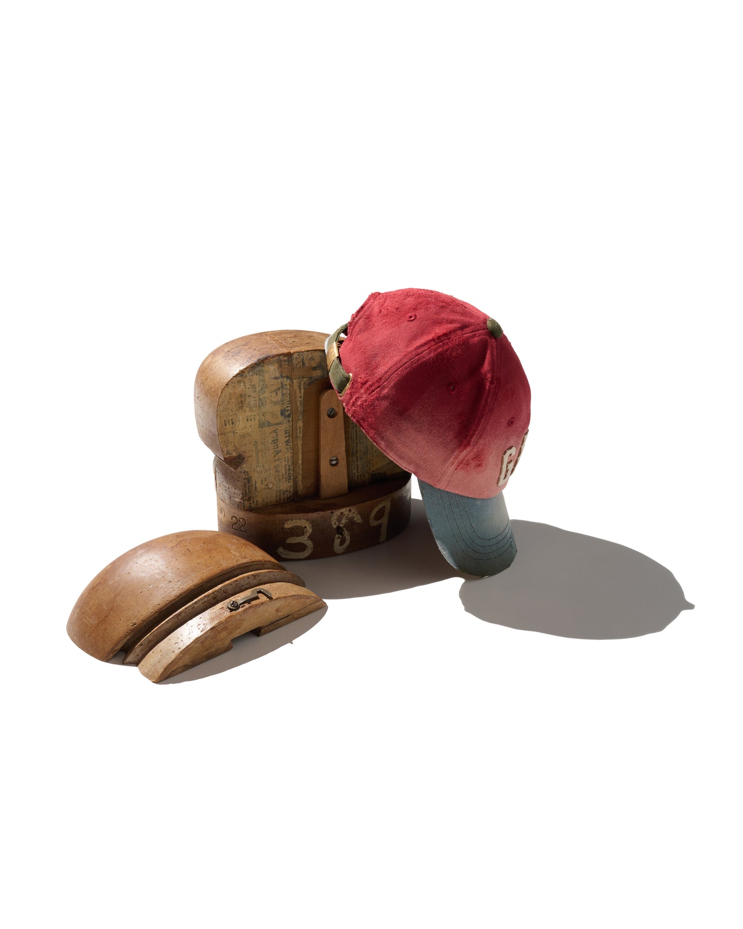 SUN FADED DISTRESSED “GRS” TWO TONE CAP / OLIVE & RED