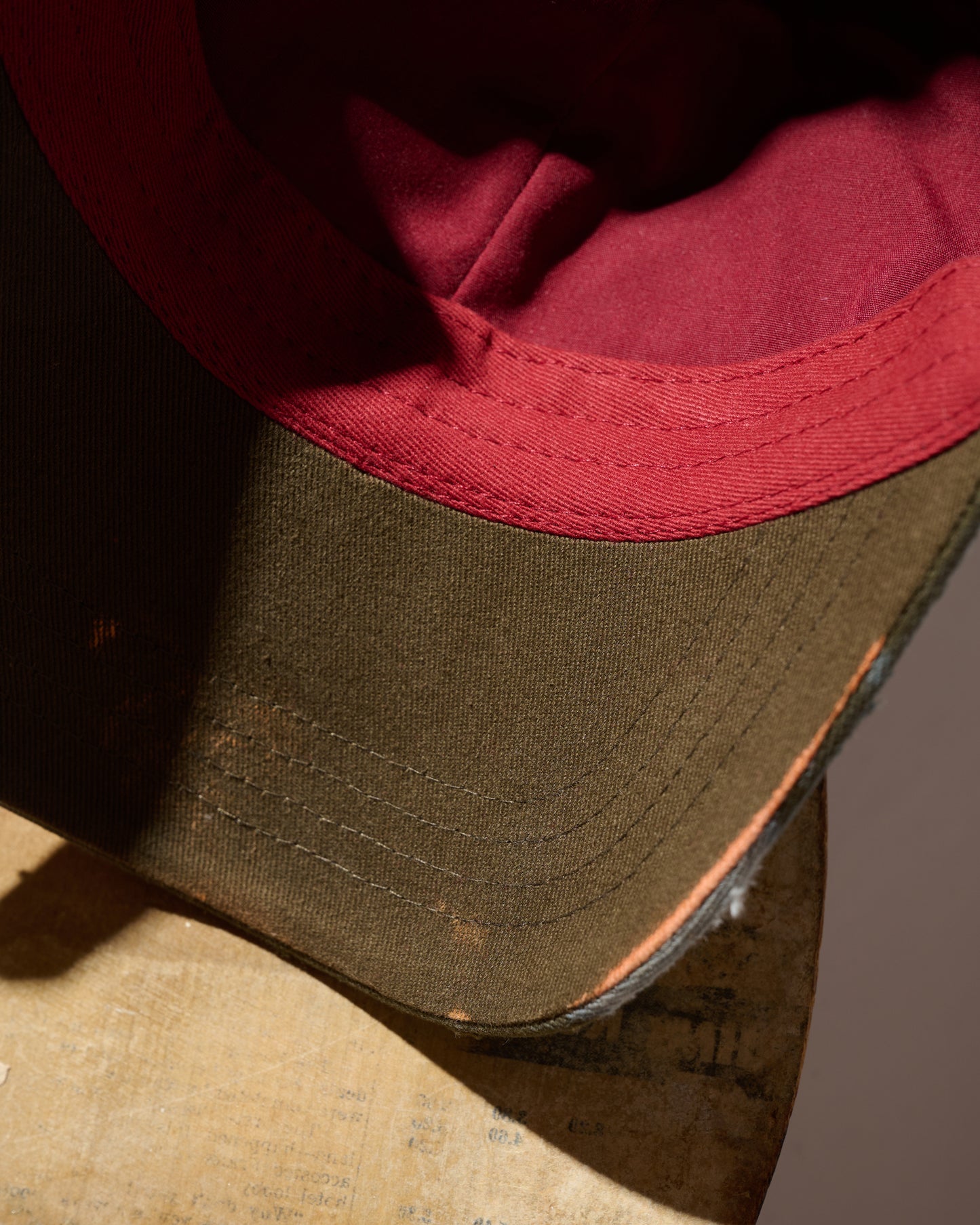 SUN FADED DISTRESSED “GRS” TWO TONE CAP / OLIVE & RED