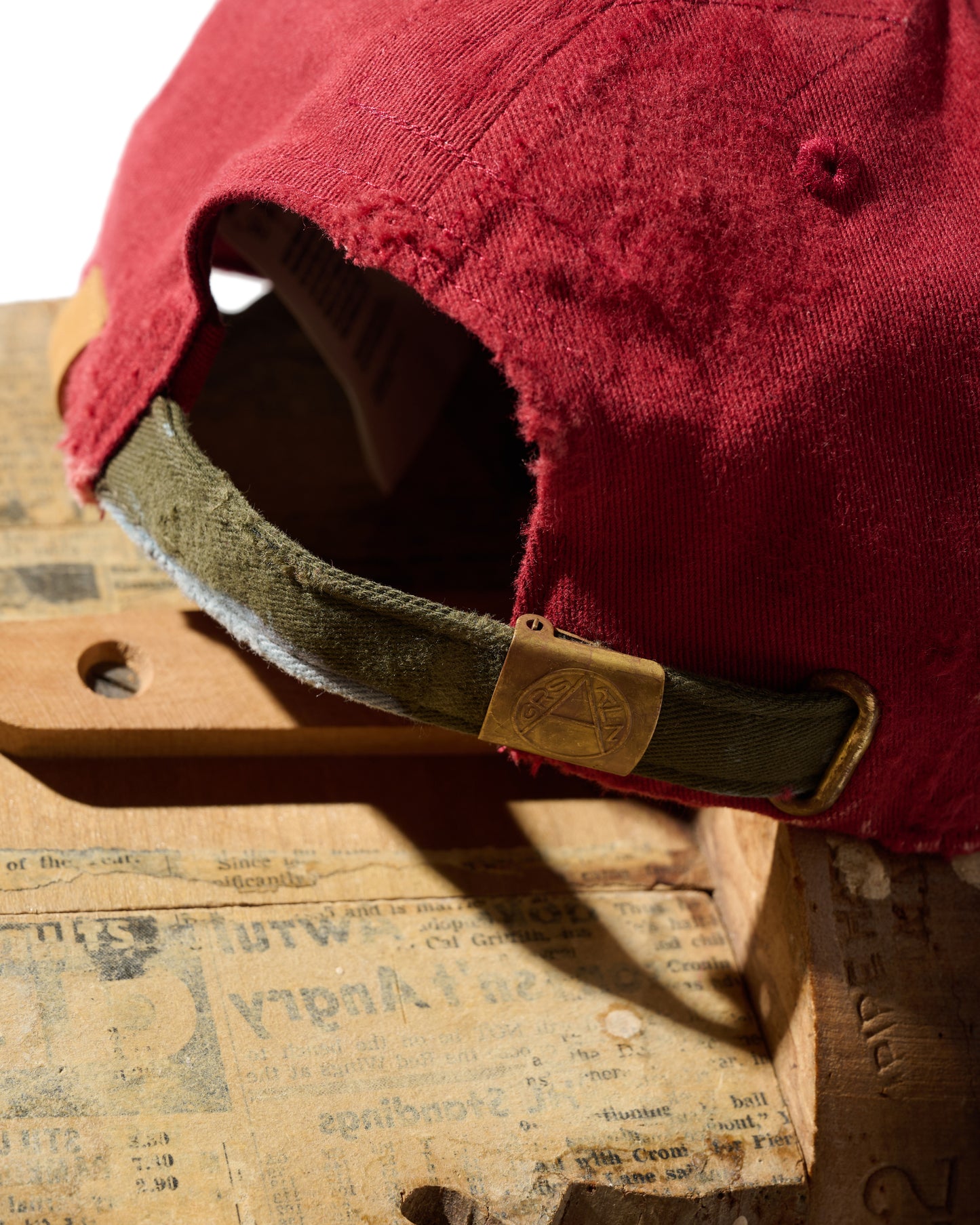 SUN FADED DISTRESSED “GRS” TWO TONE CAP / OLIVE & RED