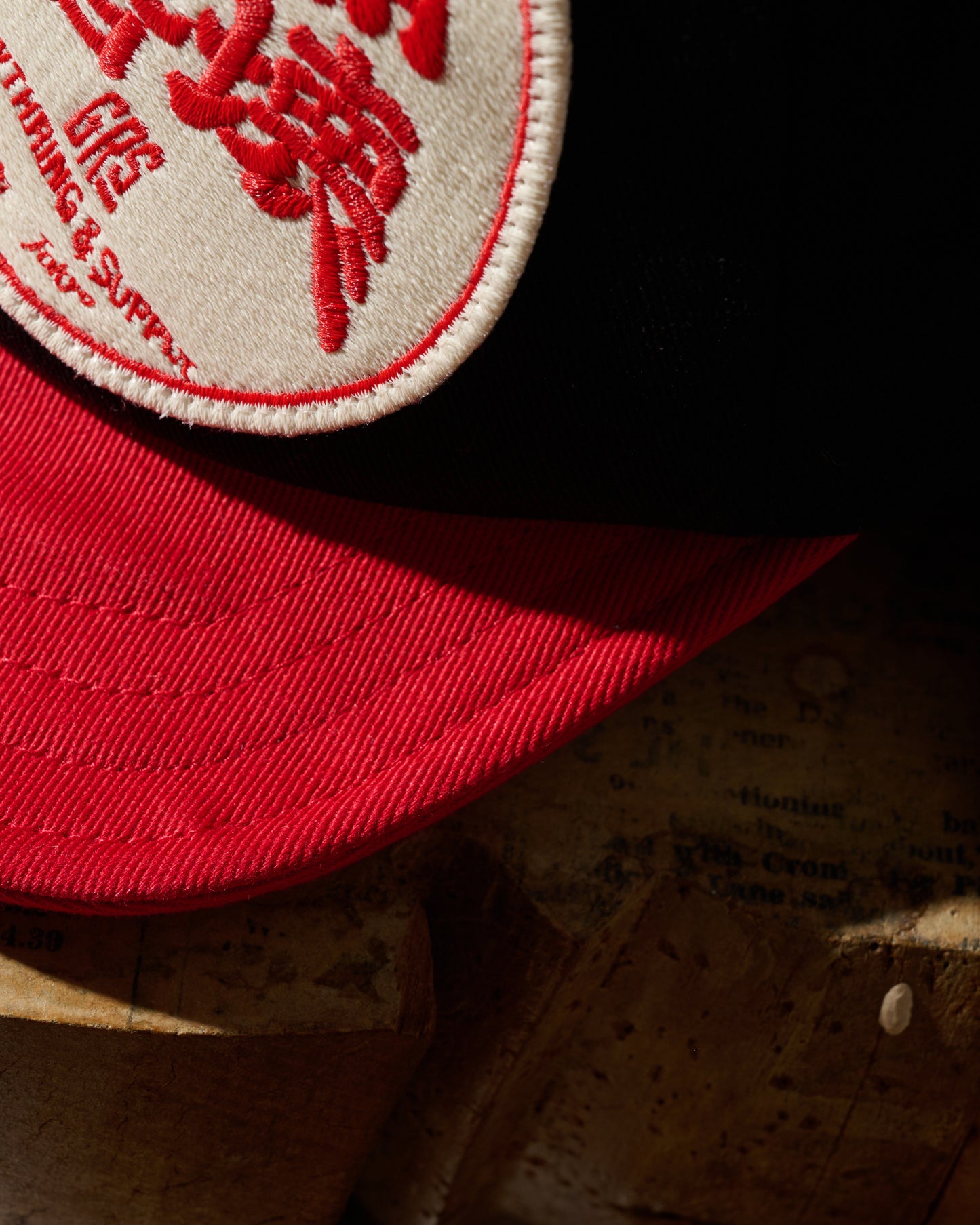 EMBROIDERY PATCH CAP / RED & BLACK