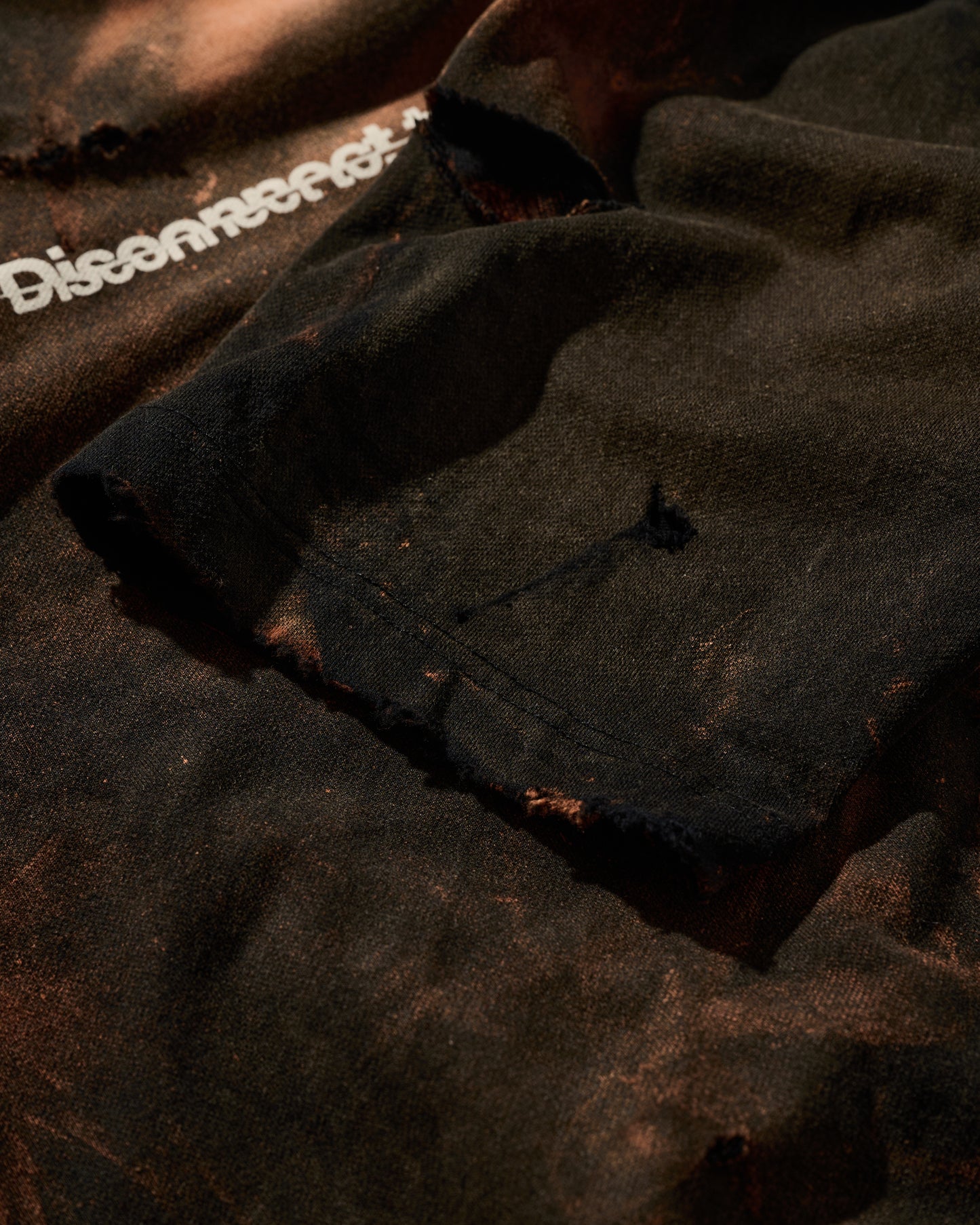 [PRE-ORDER] Disconnect To... Reconnect Unplugged Live X GRS SUN FADED DISTRESSED TEE / BLACK