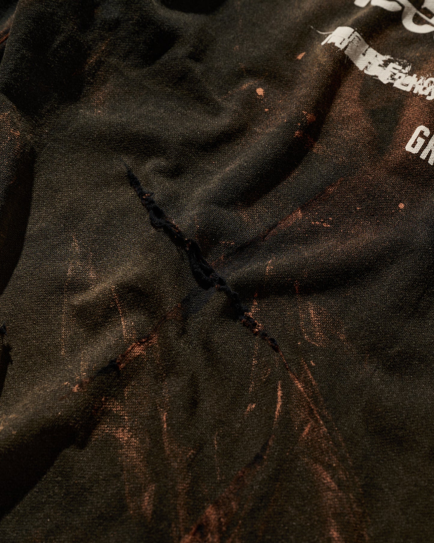 [PRE-ORDER] Disconnect To... Reconnect Unplugged Live X GRS SUN FADED DISTRESSED TEE / BLACK