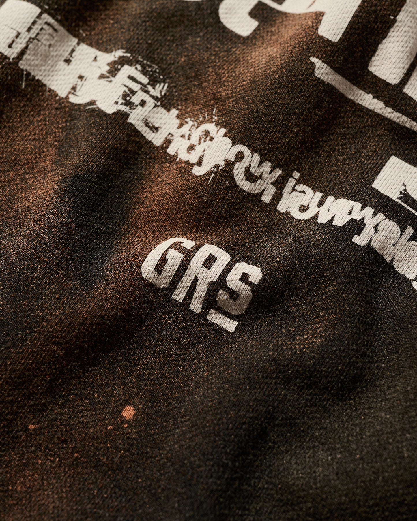 [PRE-ORDER] Disconnect To... Reconnect Unplugged Live X GRS SUN FADED DISTRESSED TEE / BLACK