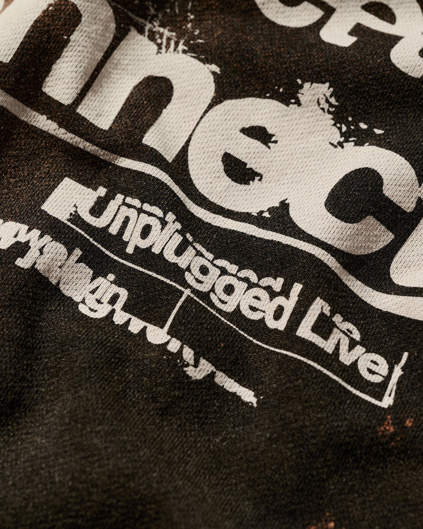 [PRE-ORDER] Disconnect To... Reconnect Unplugged Live X GRS SUN FADED DISTRESSED TEE / BLACK