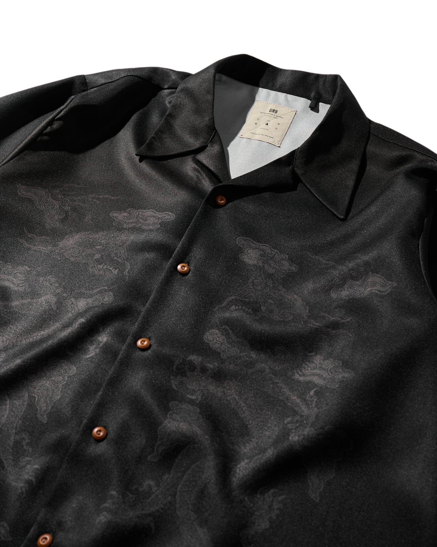 DOUBLE DRAGON OVERPRINT CREPE SHIRT / MONO BLACK