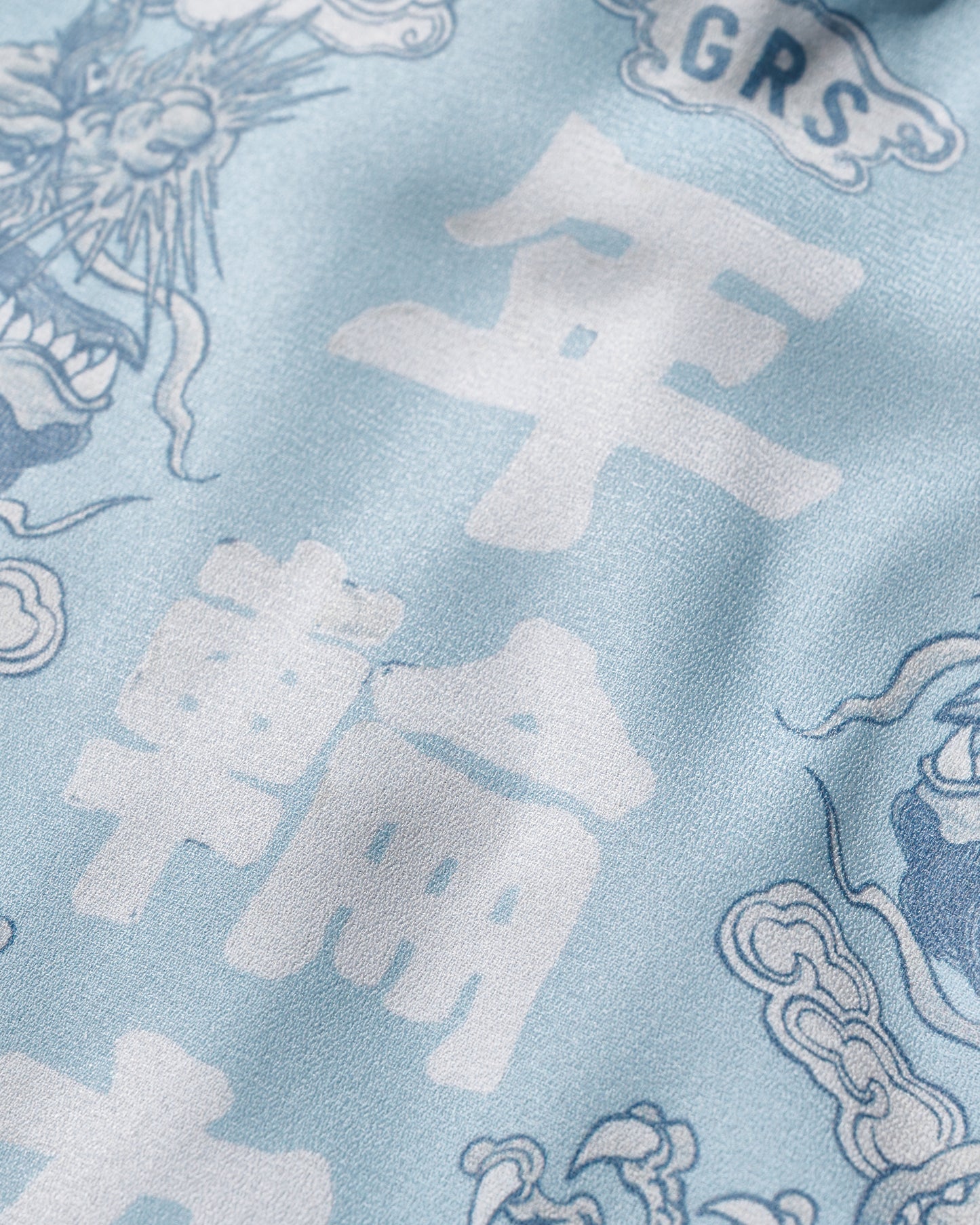DOUBLE DRAGON OVERPRINT CREPE SHIRT / SEASIDE BLUE