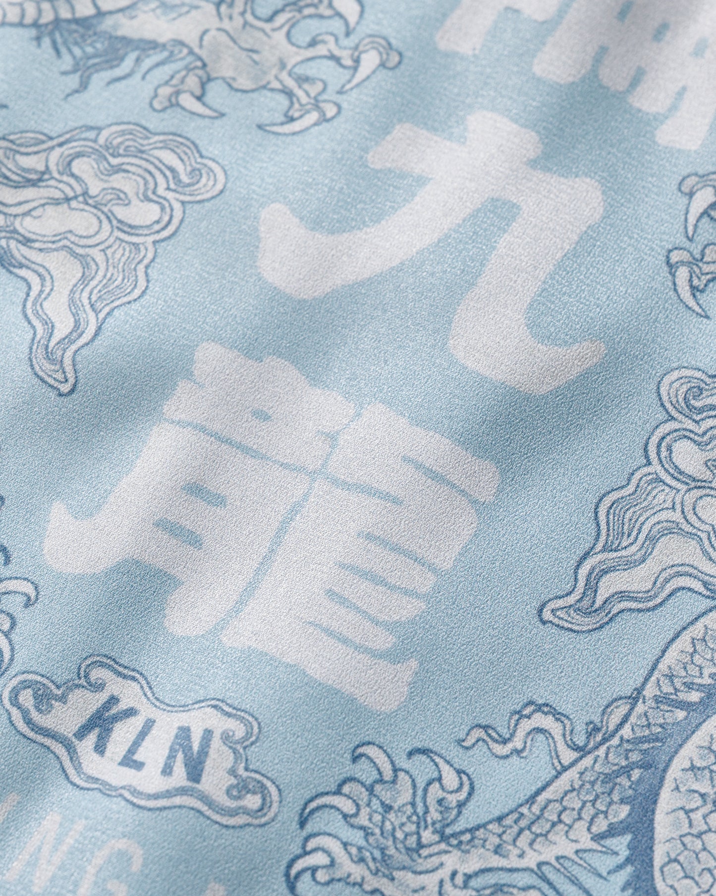 DOUBLE DRAGON OVERPRINT CREPE SHIRT / SEASIDE BLUE
