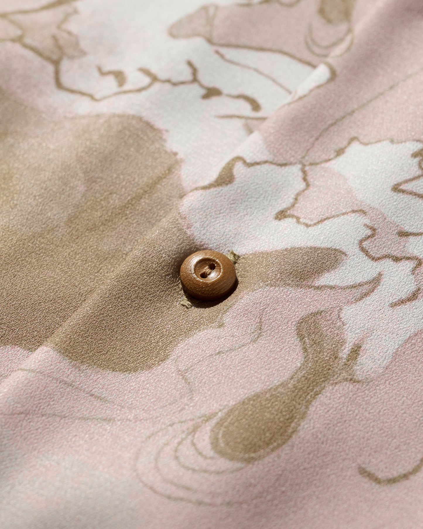 DOWNHILL TIGER & DRAGON OVERPRINT CREPE SHIRT / SAFARI