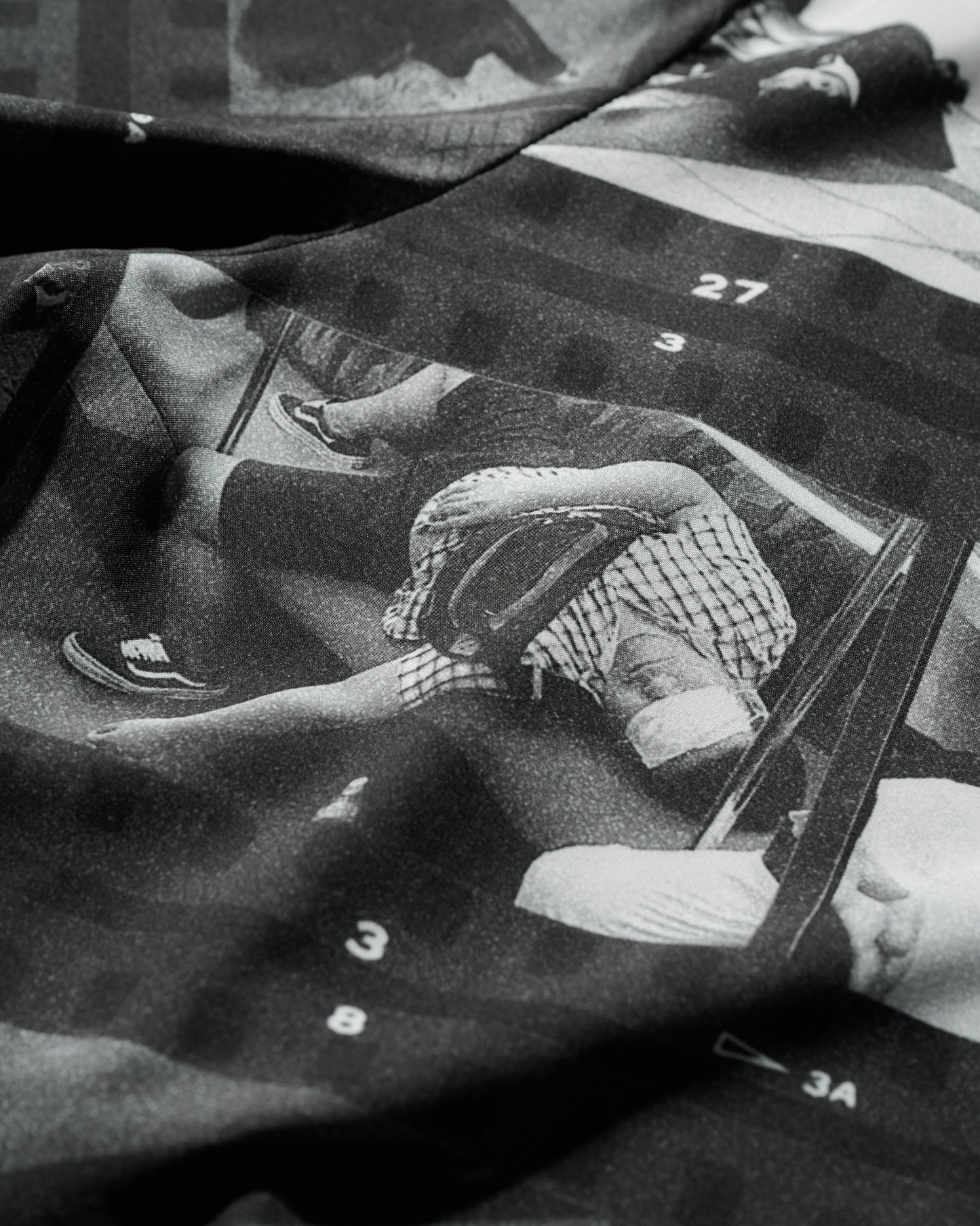 PHOTOPRINT SHIRT / BLACK & WHITE