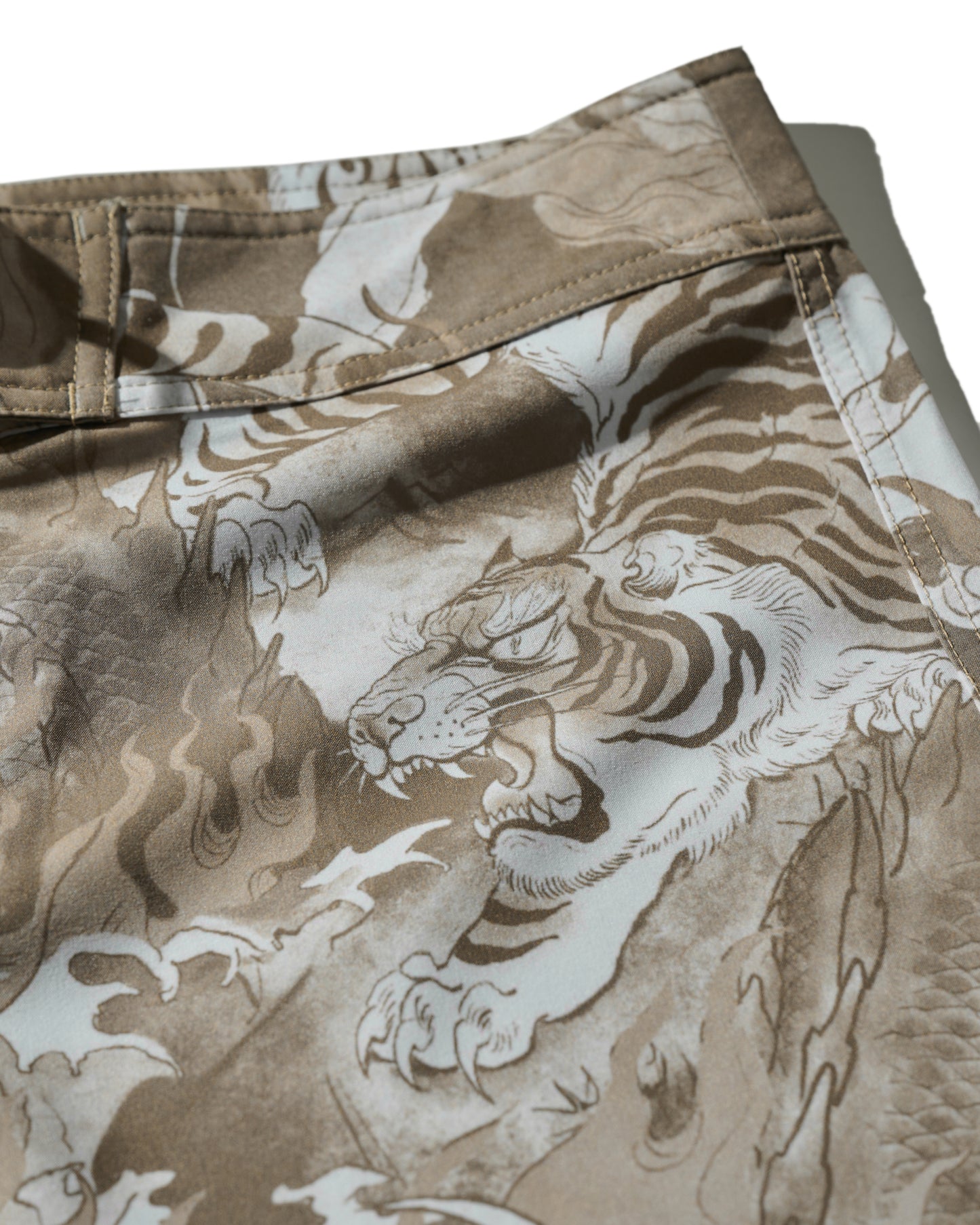 DOWNHILL TIGER & DRAGON  SWIM SHORTS / SAFARI