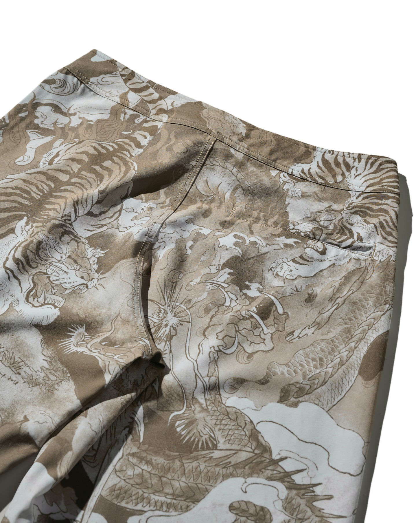 DOWNHILL TIGER & DRAGON  SWIM SHORTS / SAFARI