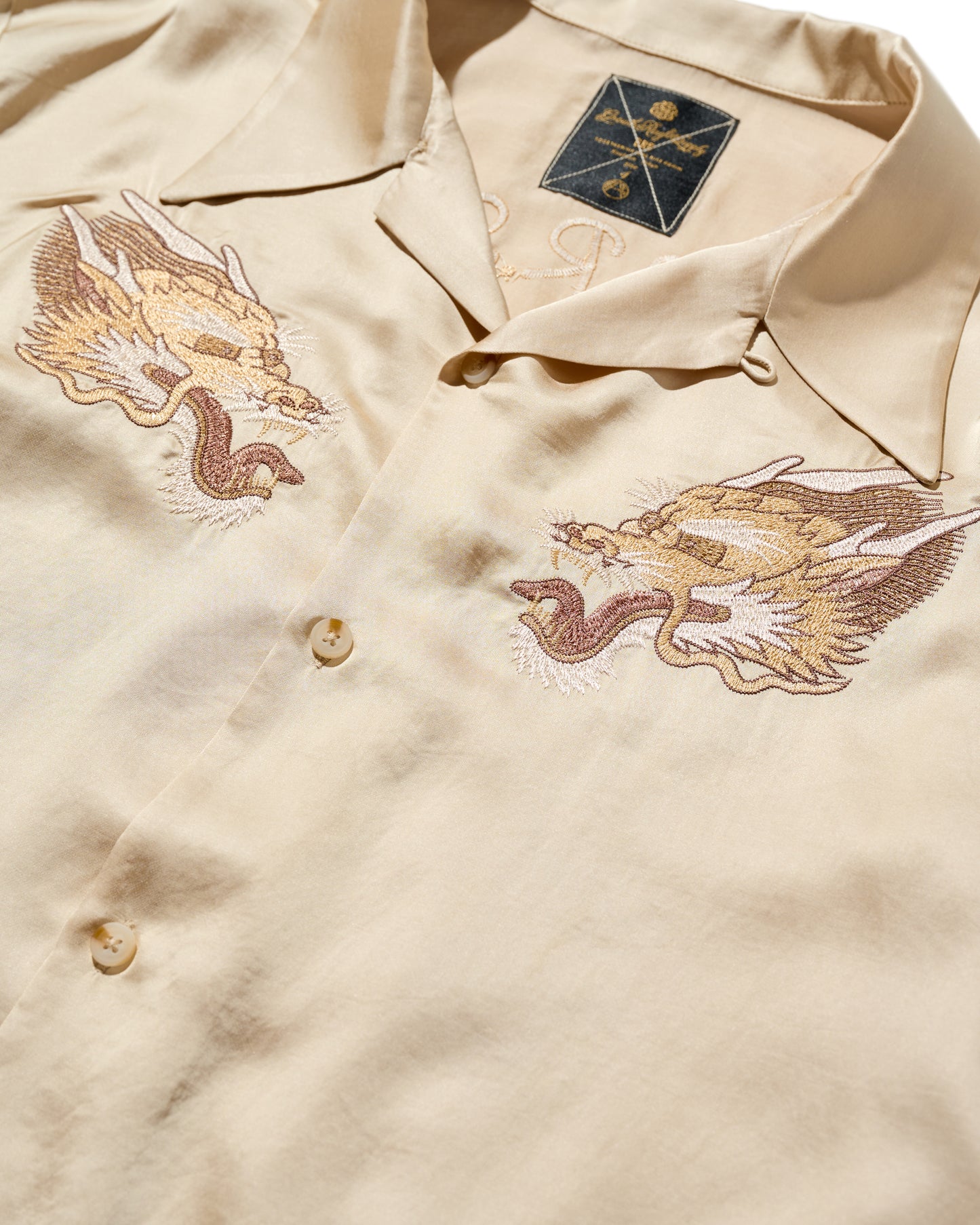 KOWLOON WALLED CITY SILK SHIRT / DESERT BEIGE