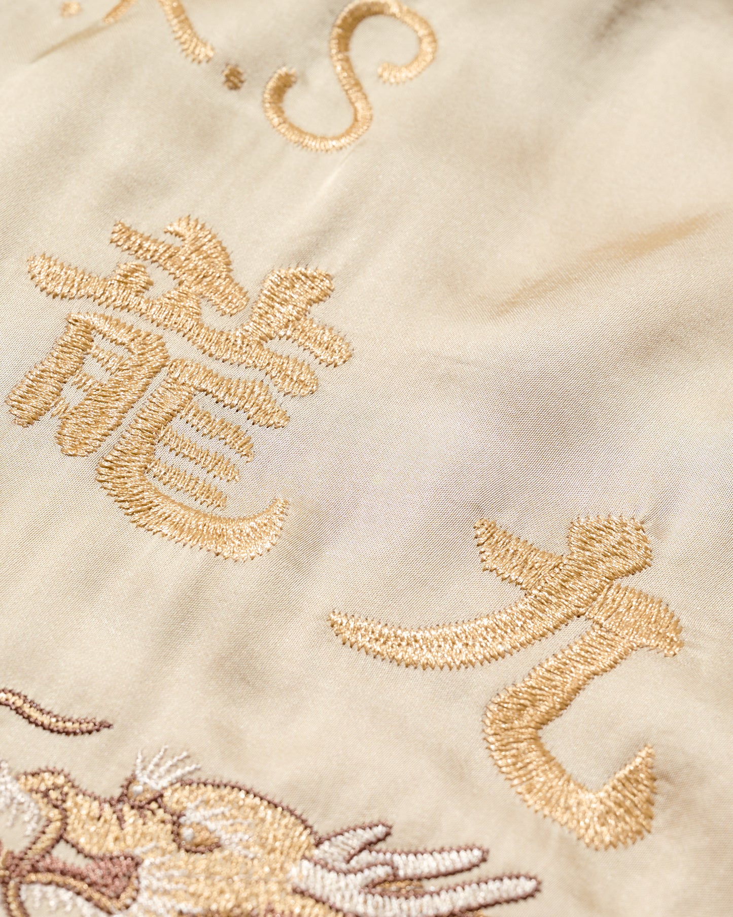 KOWLOON WALLED CITY SILK SHIRT / DESERT BEIGE