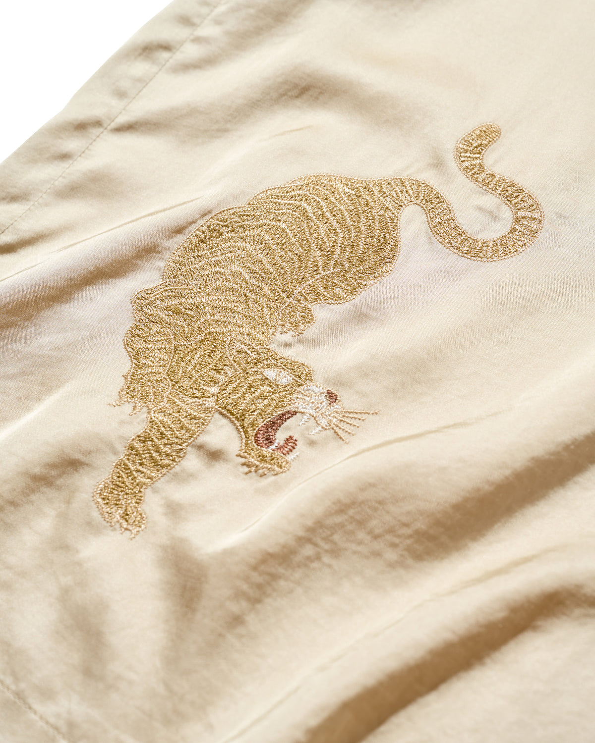KOWLOON “HAW PAR” SHIRT / DESERT BEIGE