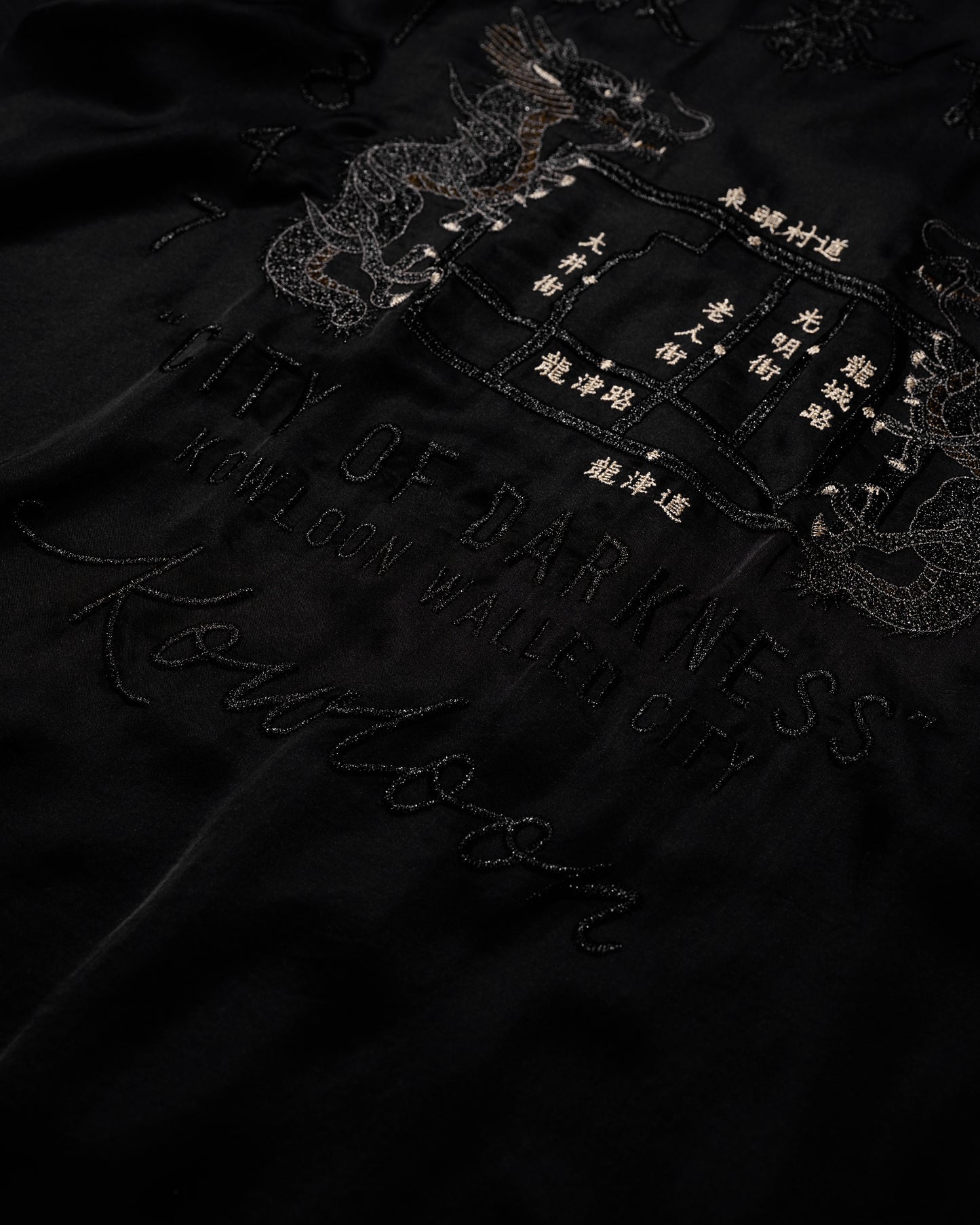 KOWLOON WALLED CITY SILK SHIRT / BLACK