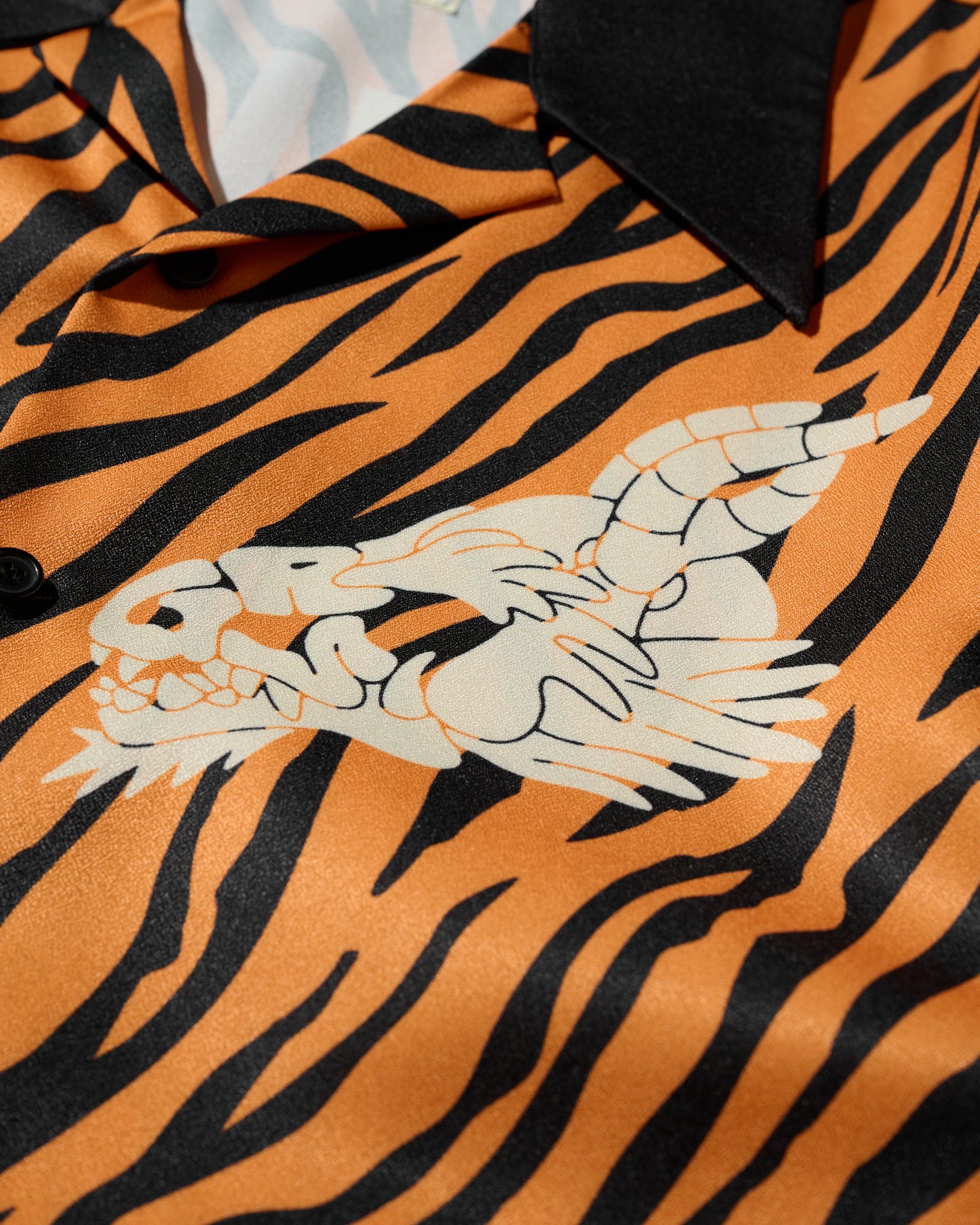 GRS TIGER OPEN COLLAR SHIRT / TIGER