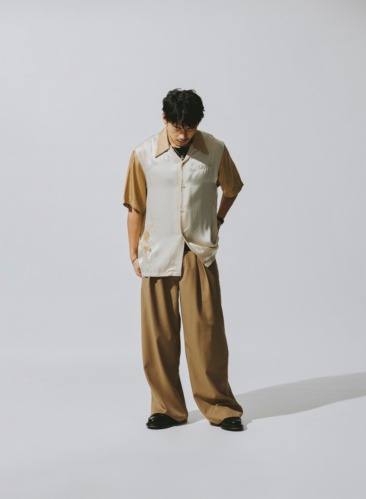 TWO TONE HAW PAR SHIRT / DESERT BEIGE