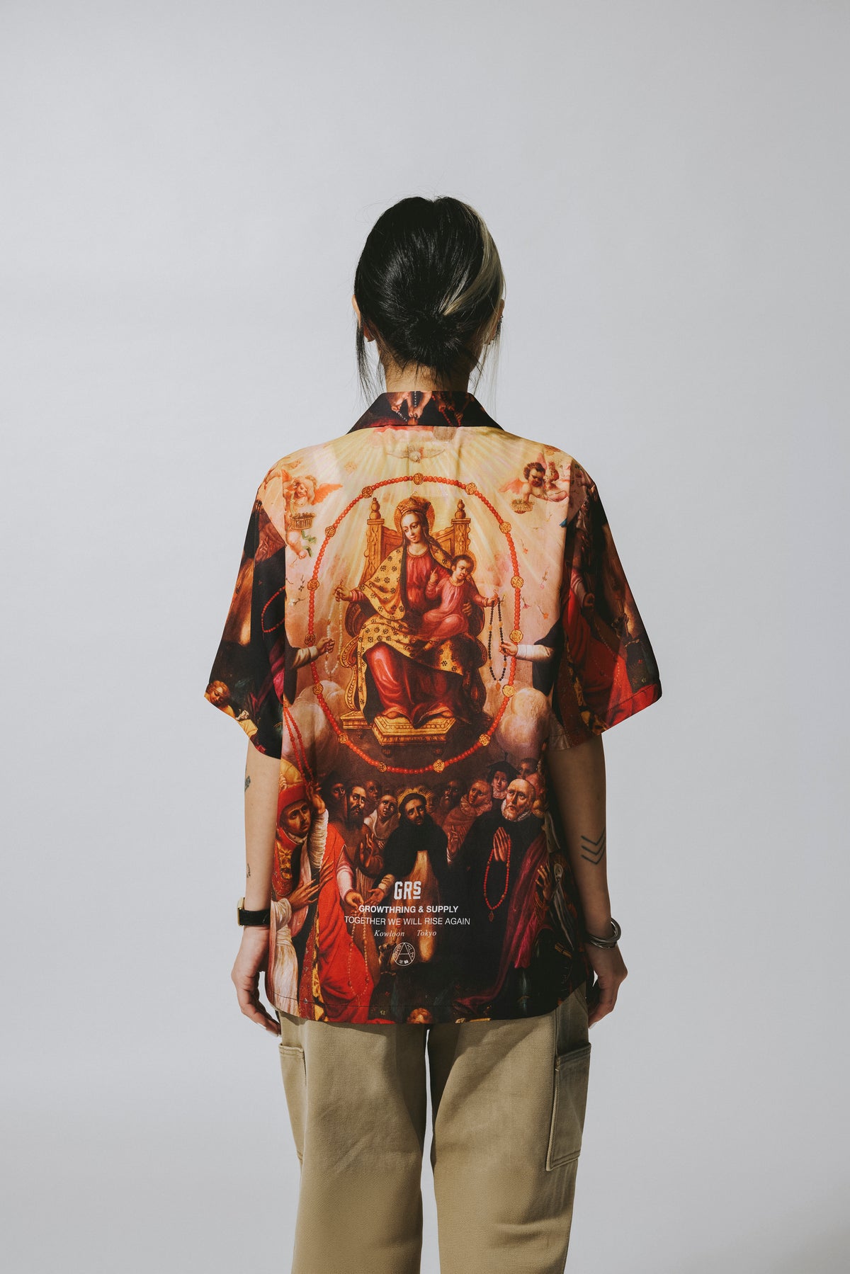 LADY OF THE ROSARY CREPE SHIRT - ORIGINAL