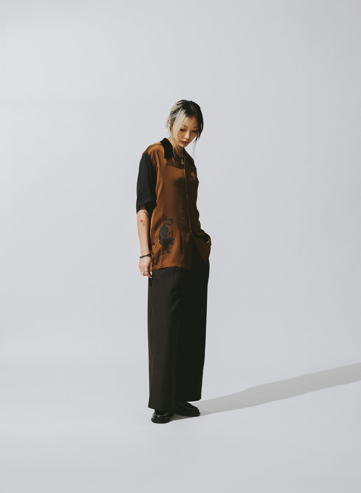 TWO TONE HAW PAR SHIRT / ARGUS BROWN