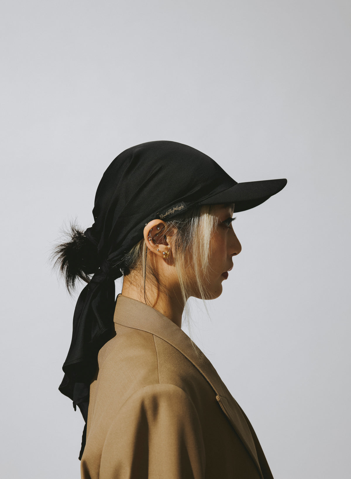 BLACK LABEL SILK BANDANA CAP / BLACK