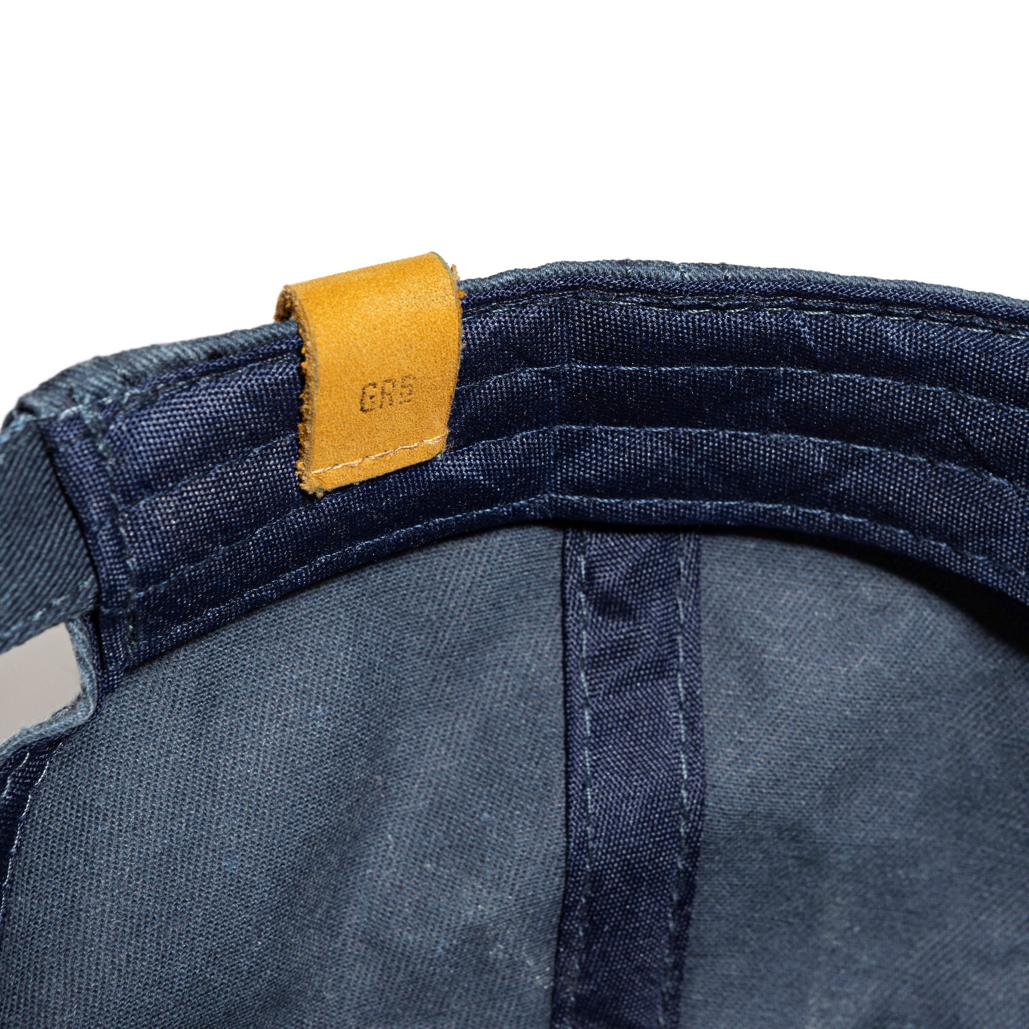 Back Ribbon Classic Capeline新品未使用 バイカラーニットキャップ /日本製 /洗える(帽子) | TRUNK