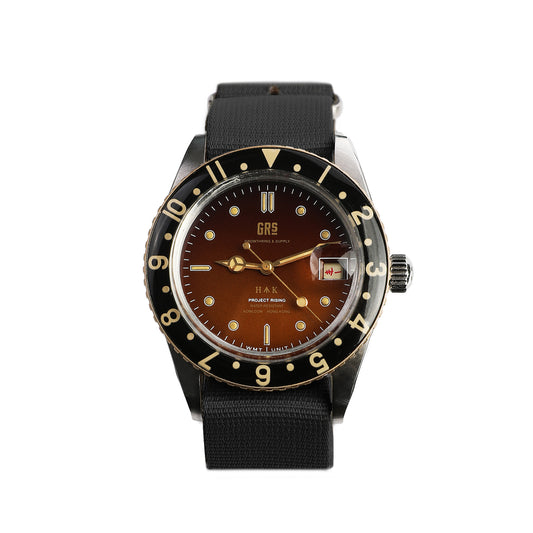 GRS x WMT PANTON “GRS H↑K 1959” Limited Edition With Black NATO Strap